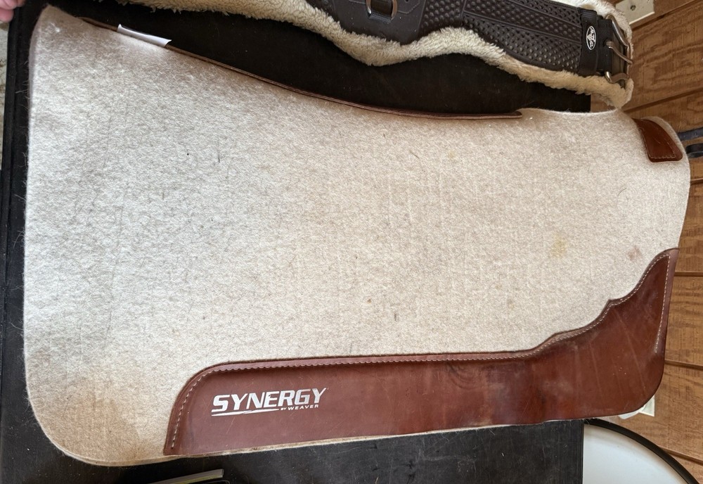 Weaver Synergy Steam Pressed Wool Western saddle Pad