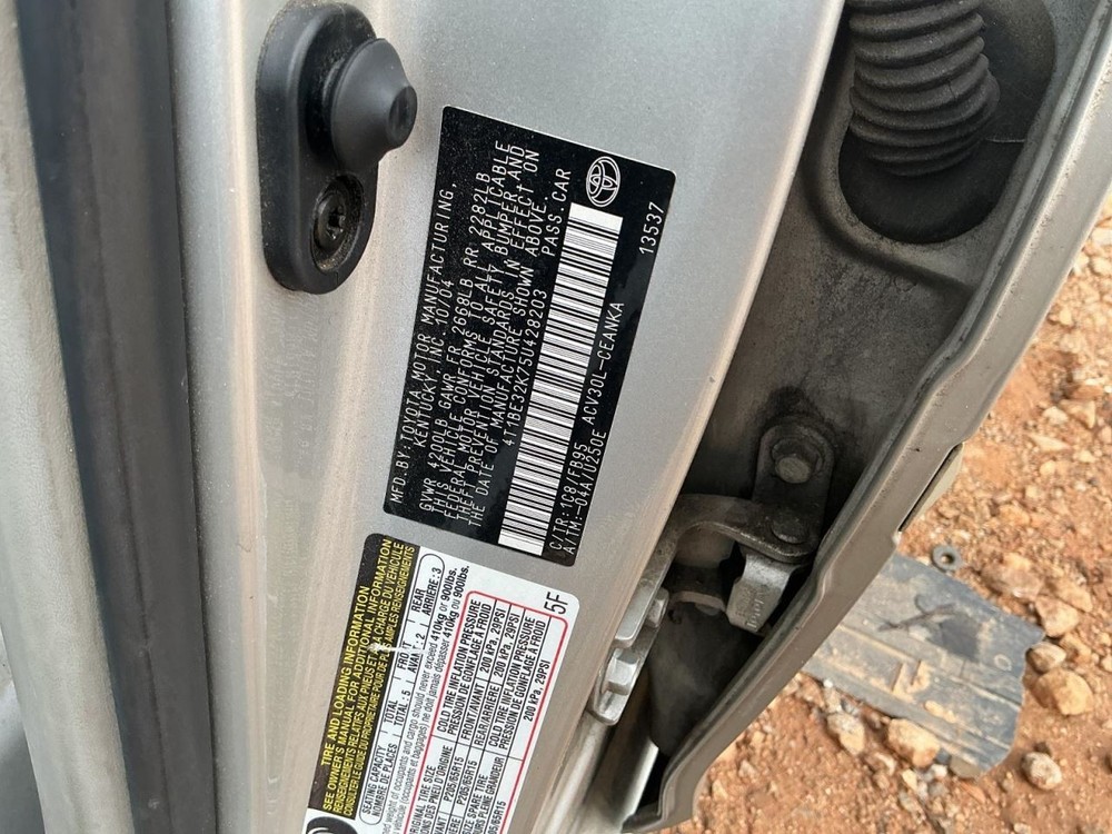 Fuse Box Engine Fits 04-06 LEXUS ES330 4703527