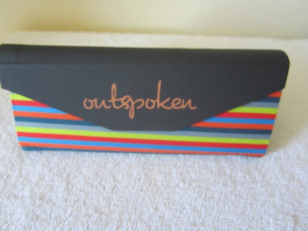 OUTSPOKEN Eyeglasses Case W Magnetic Closure