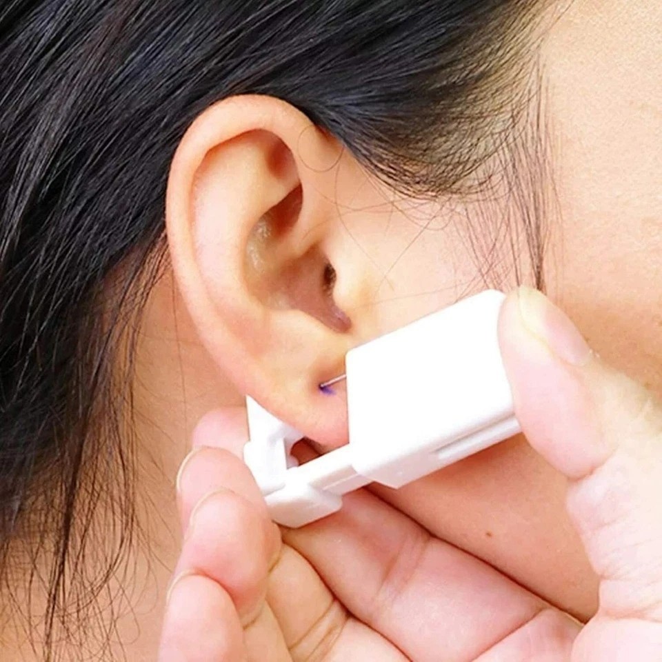 2 Pack Nose Piercing Disposable Kit Silver Stud Earring Gun DIY Home Self Ear US