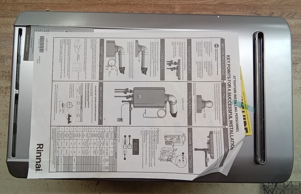 Rinnai RE199eP Outdoor Tankless Water Heater 199K BTU Propane Gas FOR PARTS
