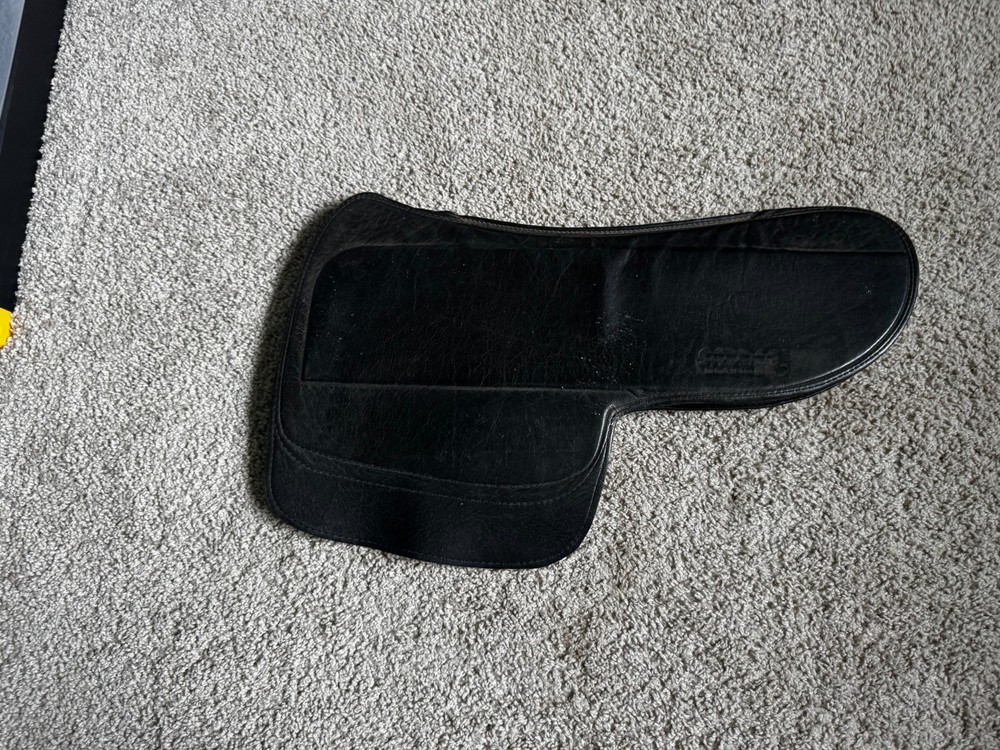 Saddle Right Half Pad