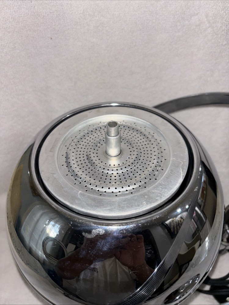 Manning-Bowman Coffee Globe Teated and Working