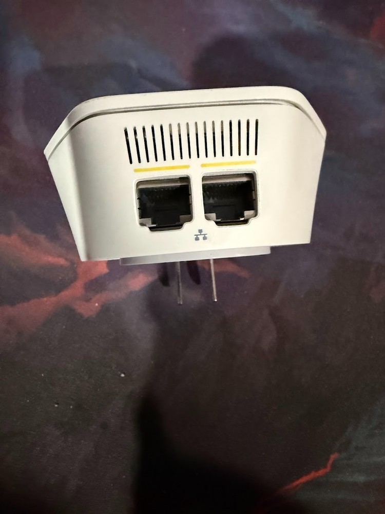 Cox WiFi Extender (Model XE2-SG)