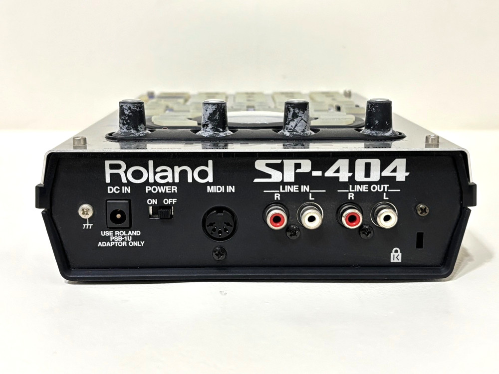 ROLAND SP-404 Portable Linear Wave Sampler From Japan