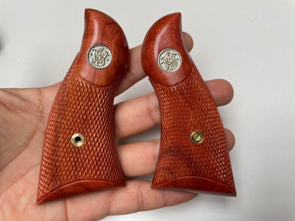 New wood Decorative Grips for S&W, K/L SQUARE BUTT Revolver; Classic panel;No2
