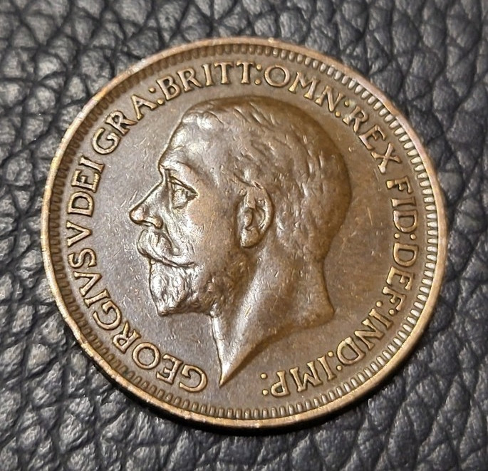 1928 Great Britain Farthing Coin