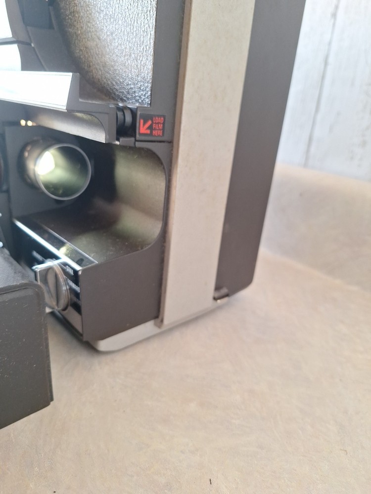 Bell And Howell Director Series Projector