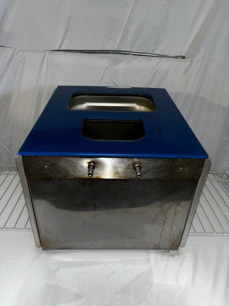 Thermo Haake B12 Water Bath - (No Controller) - Used