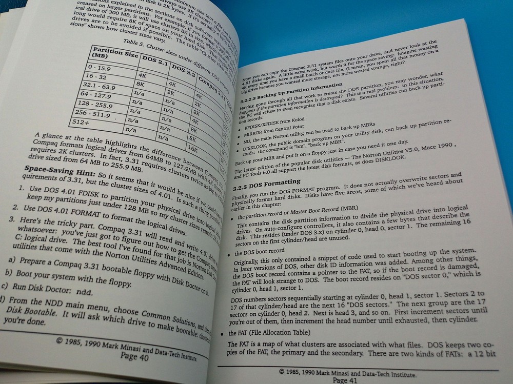 Data-Tech Institute The Hard Disk Survival Kit Workbook VHS Program Disk 1990