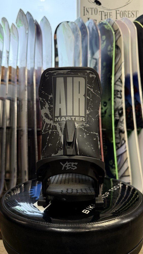 YES. Airmaster Black Snowboard Binding – Medium