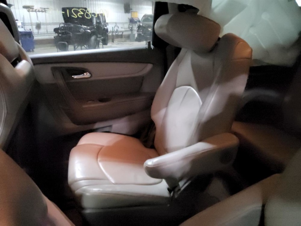 2013 Chevy Traverse Passenger Front Headrest Only Gray Leather