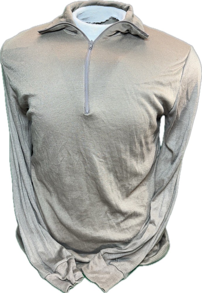Military Issue Polyester Light-Weight Thermal Undershirt | Brown | Medium | EUC