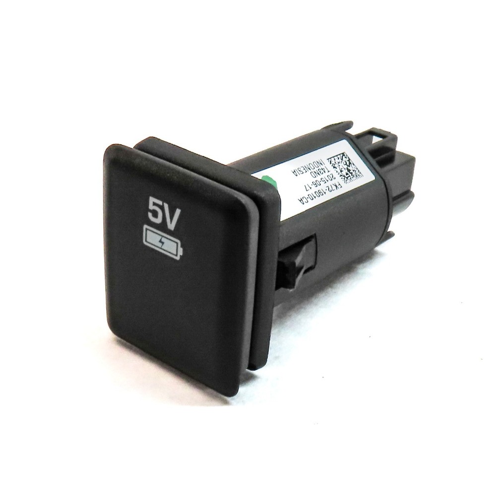 2016 LAND ROVER DISCOVERY SPORT (L550) USB PLUG PORT SOCKET PANEL