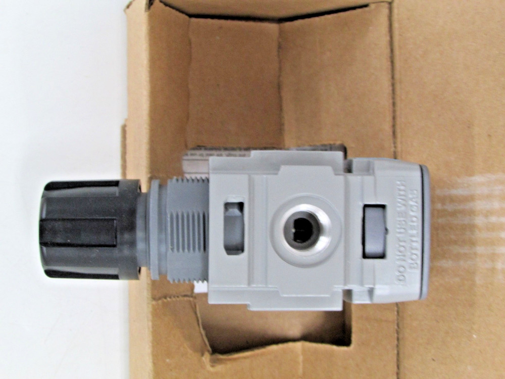 New. Dixon Regulator R08-02RG