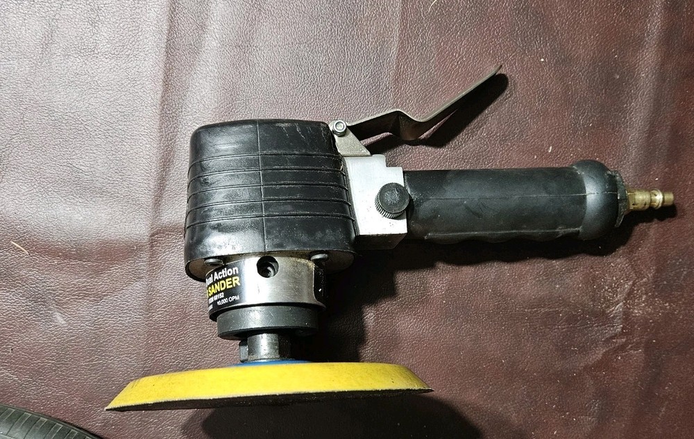 CENTRAL PNEUMATIC 68152 AIR SANDER BUFFER 6" Works Well