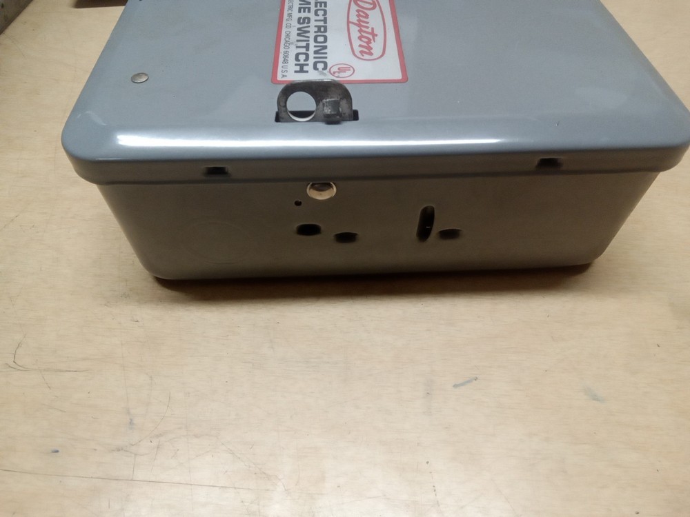 Dayton 1A218 Electronic Time Switch Enclosure
