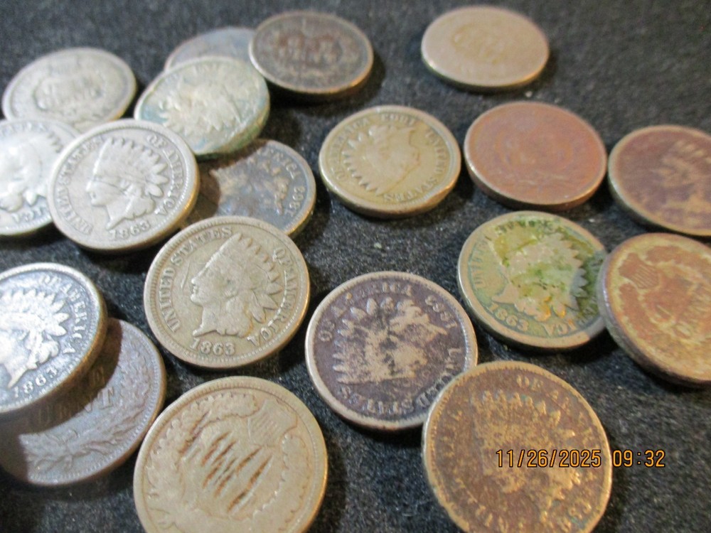(32) 1863 INDIAN CENT AG ALL WITH PROBLEMS 32 COINS