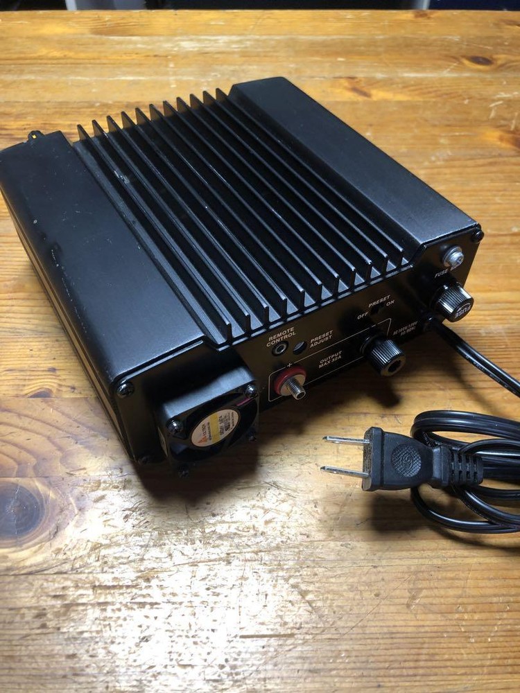 ALINCO DM-330MV radio power supply