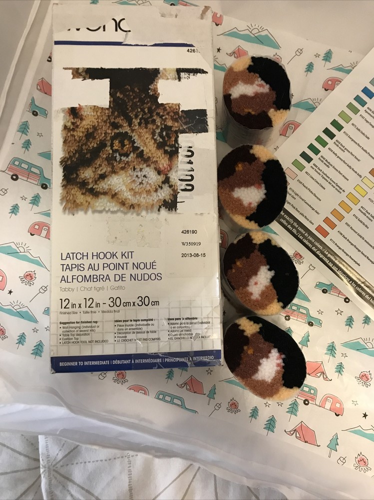 Wonderart Latch Hook Kit 12"X12" Tabby