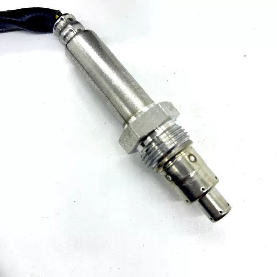 4326870RX For Cummins NOx Nitrogen Oxide Sensor Superced P/n 4326870 3687930