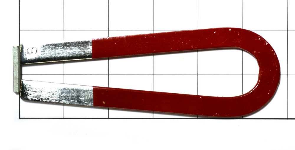 EISCO Horseshoe Magnet, 150x12x5mm