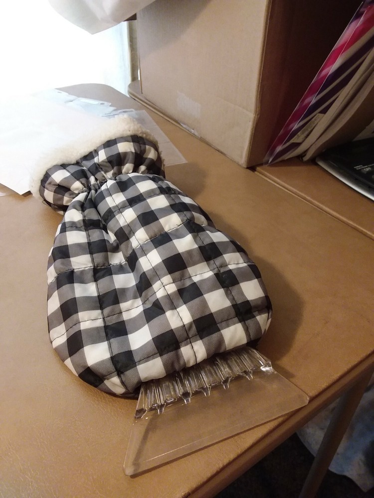Hand Warmer Window Scraper