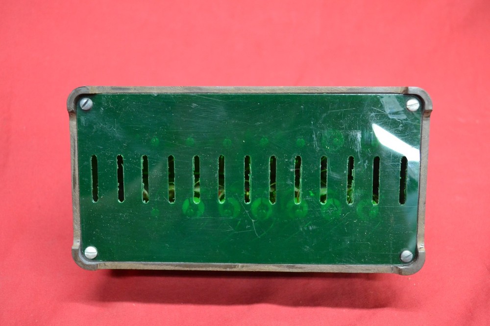 Vintage Central Scientific Cenco Electrical Resistance Decade Box * UNTESTED