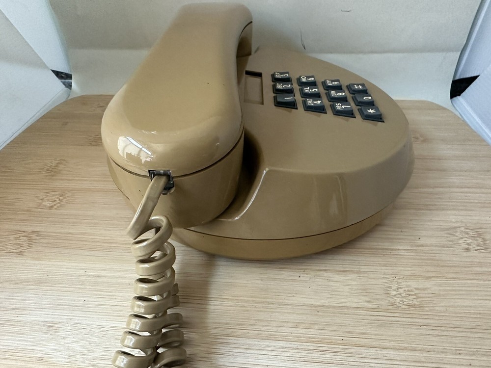 VINTAGE BELLSOUTH ROUND PUSH BUTTON TELEPHONE TAN