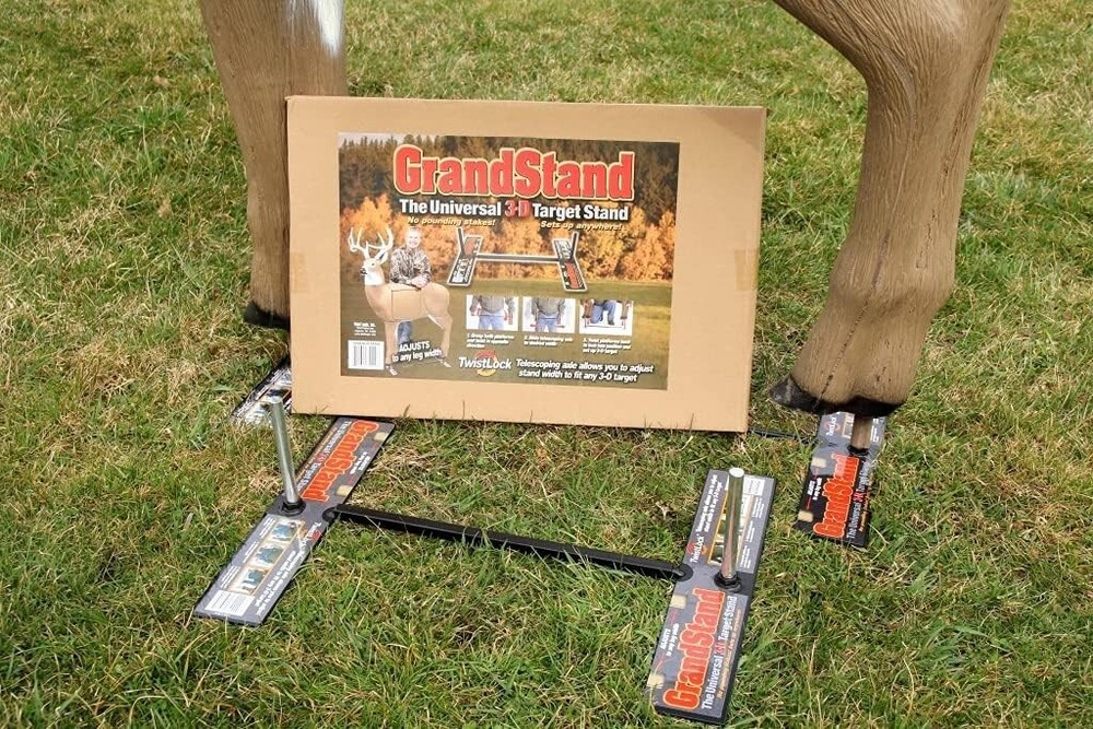 Universal Adjustable 3D Archery Target Stand - Compact and Portable Solution