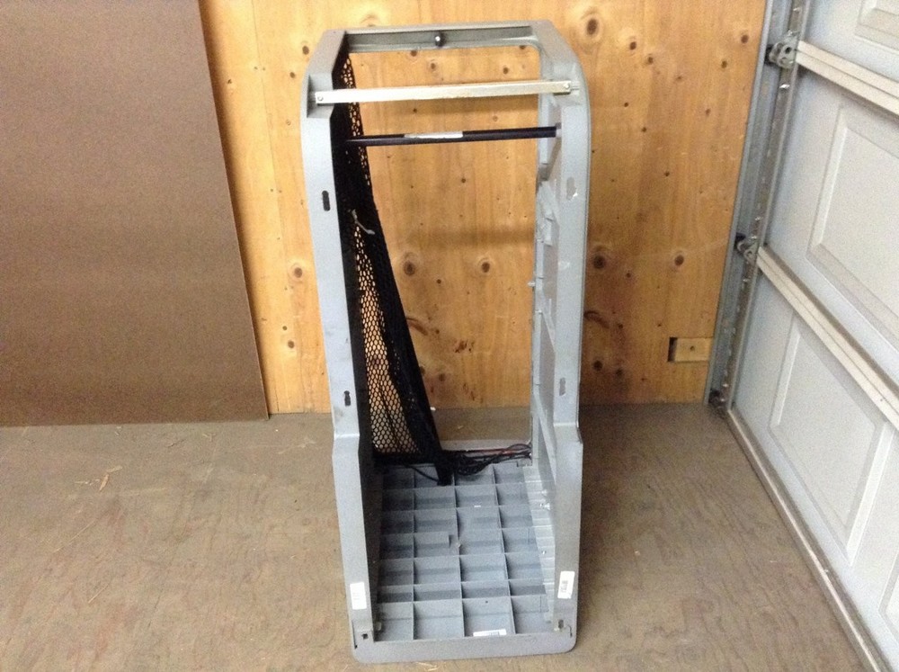 Freightliner COLUMBIA 120 Left/Driver Sleeper Cabinet - Used
