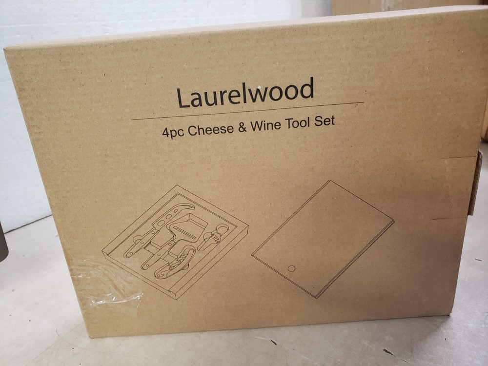 Laurelwood 4-Piece Cheese & Wine Tool Set