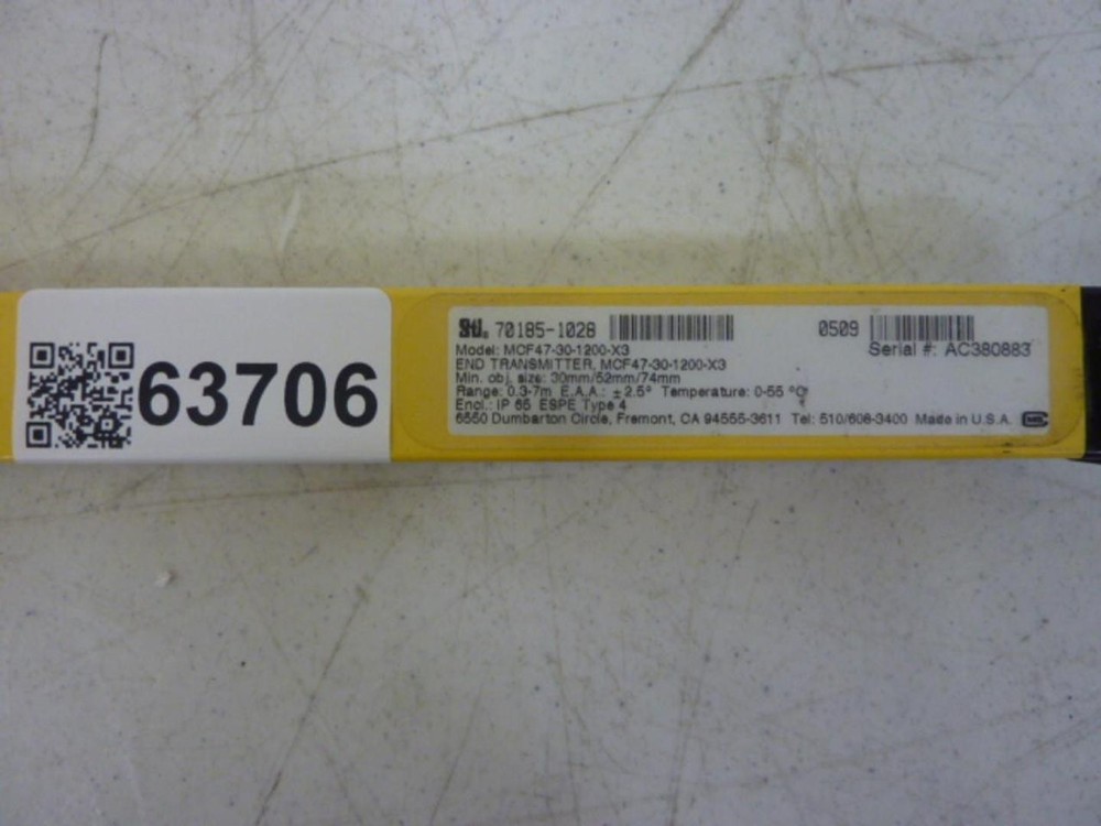 STI Light Curtain End Transmitter MCF47-30-1200-X3 Used #63706