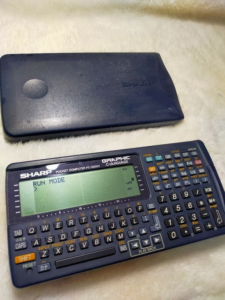 SHARP PC-G850V Pocket Computer C RUN MODE display Genuine Tested Duty Free