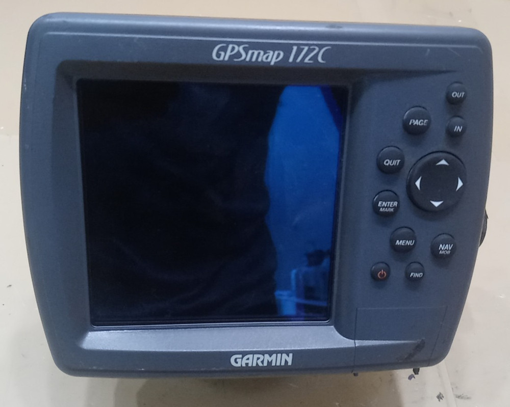 GARMIN GPSMAP 172C chartplotter GPS Marine Navigator Same As Pictures