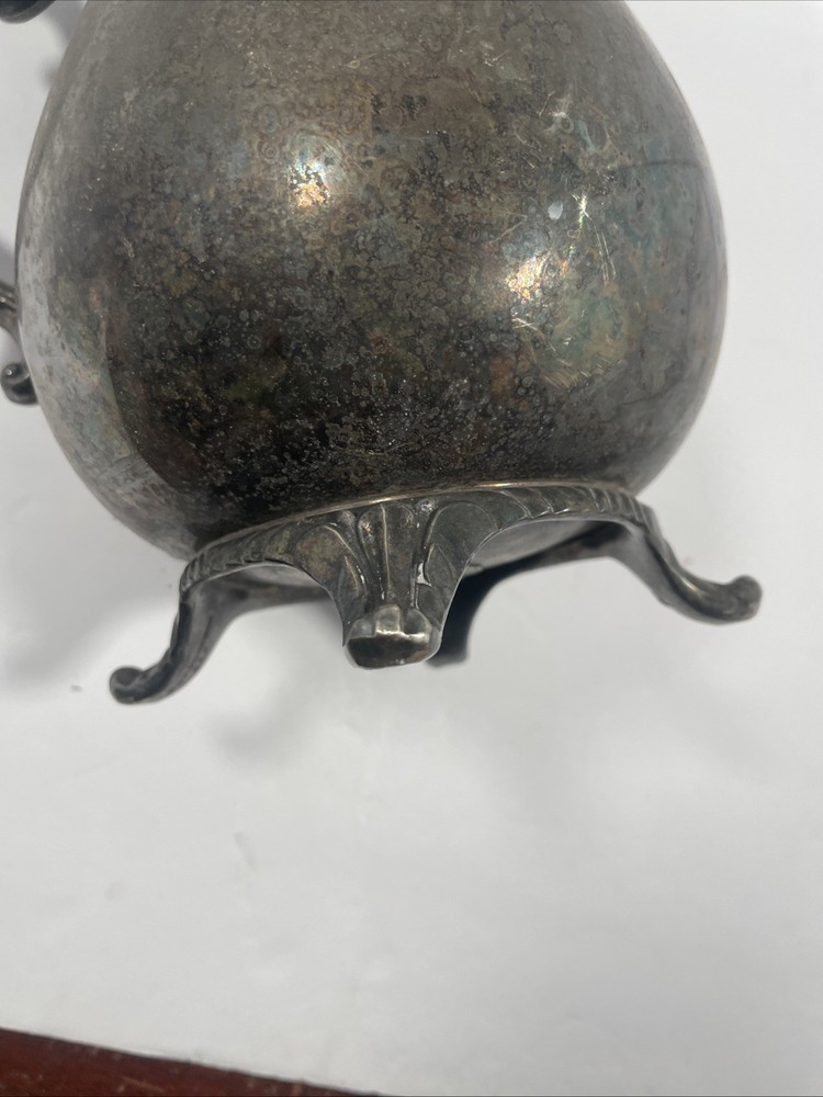 WM Rogers 817 Vintage Silver Water Pitcher 9 Inch