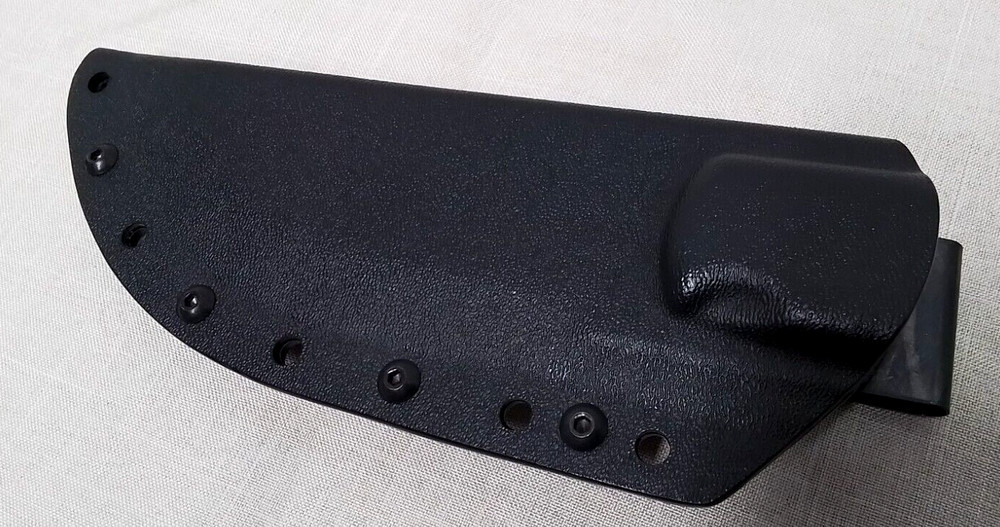 Tom Brown J W-7256 Tracker W/ Hard Case Sheath