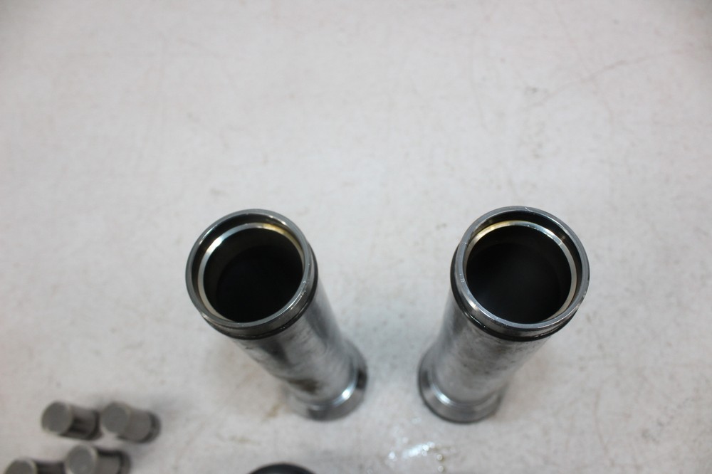 2004 YAMAHA ROAD STAR XV1700A ENGINE PUSH ROD SET