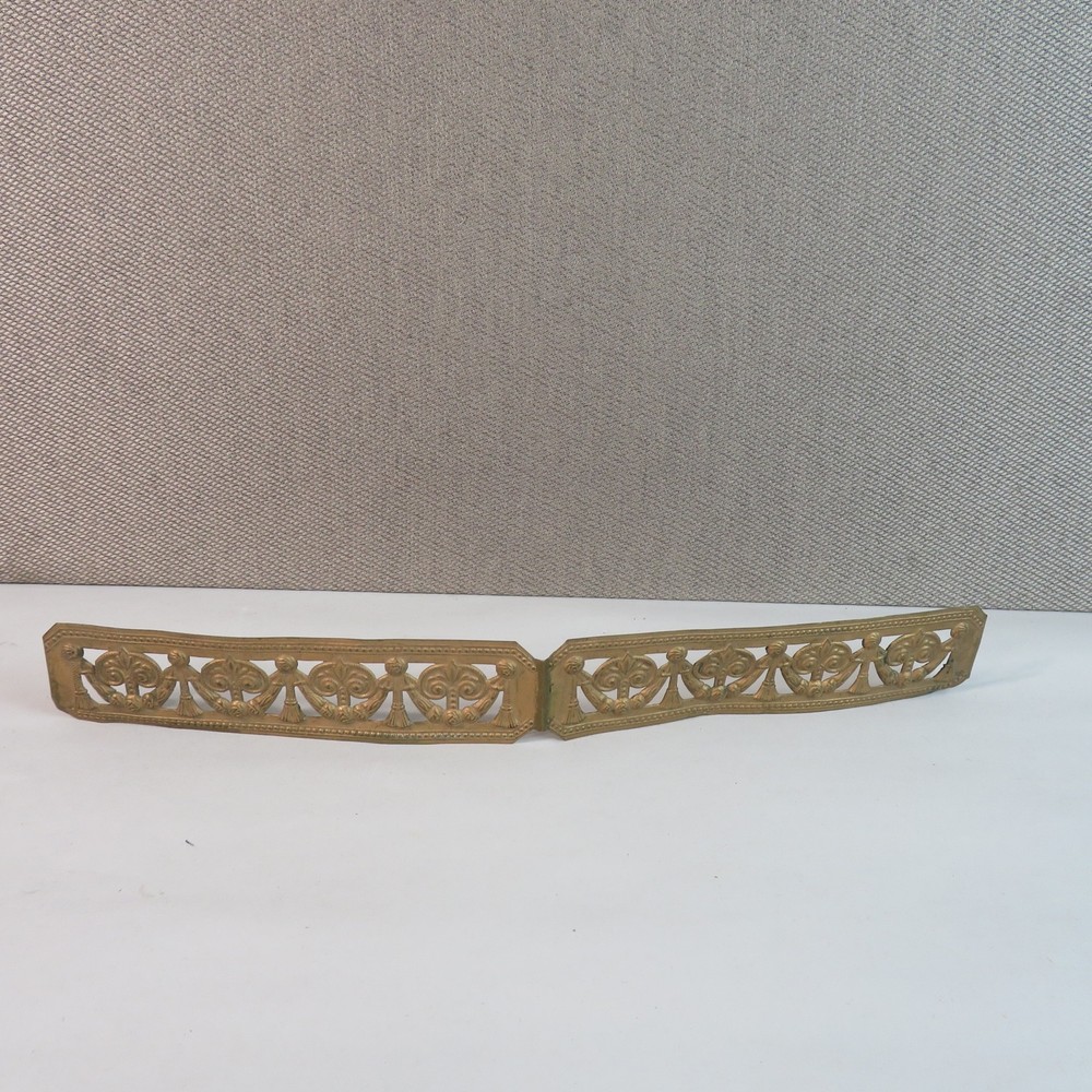 ANTIQUE ARCHITECTURAL SALVAGE THIN BRASS DECORATIVE TRIM 12"
