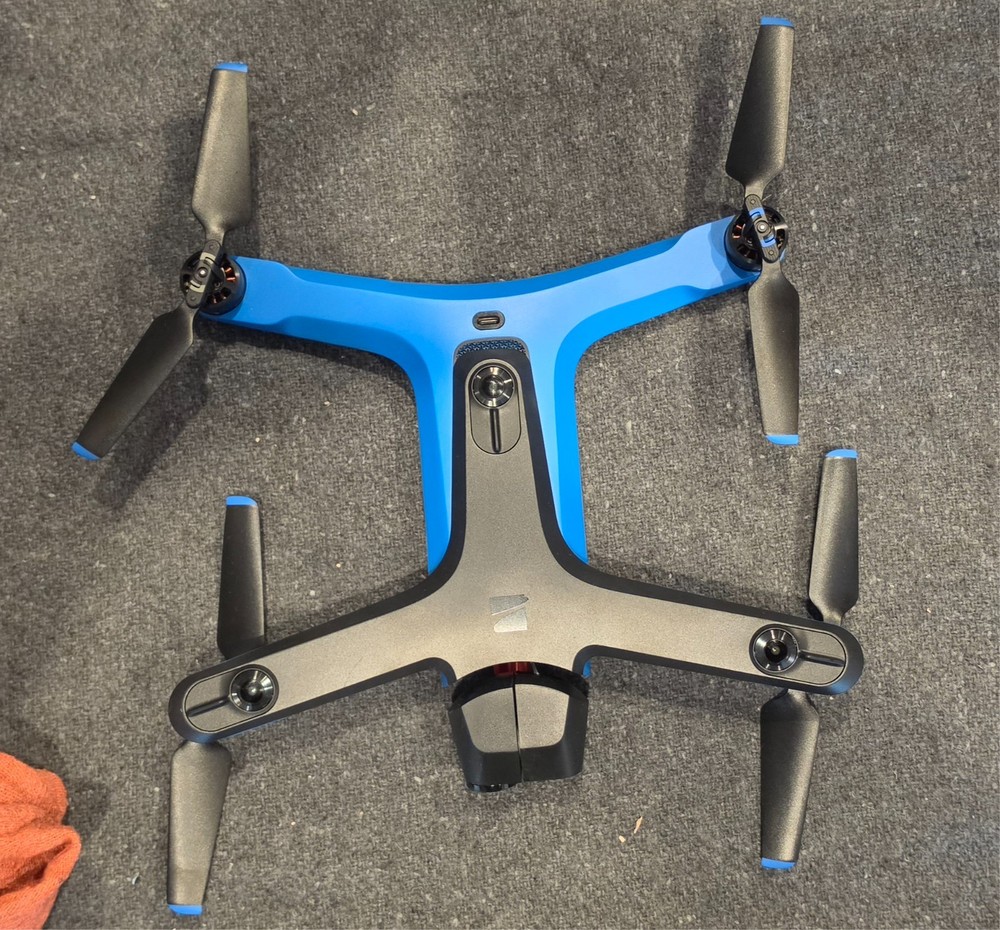 Skydio 2 Drone, 2 Batteries, Controller, Original Packaging, Accessories