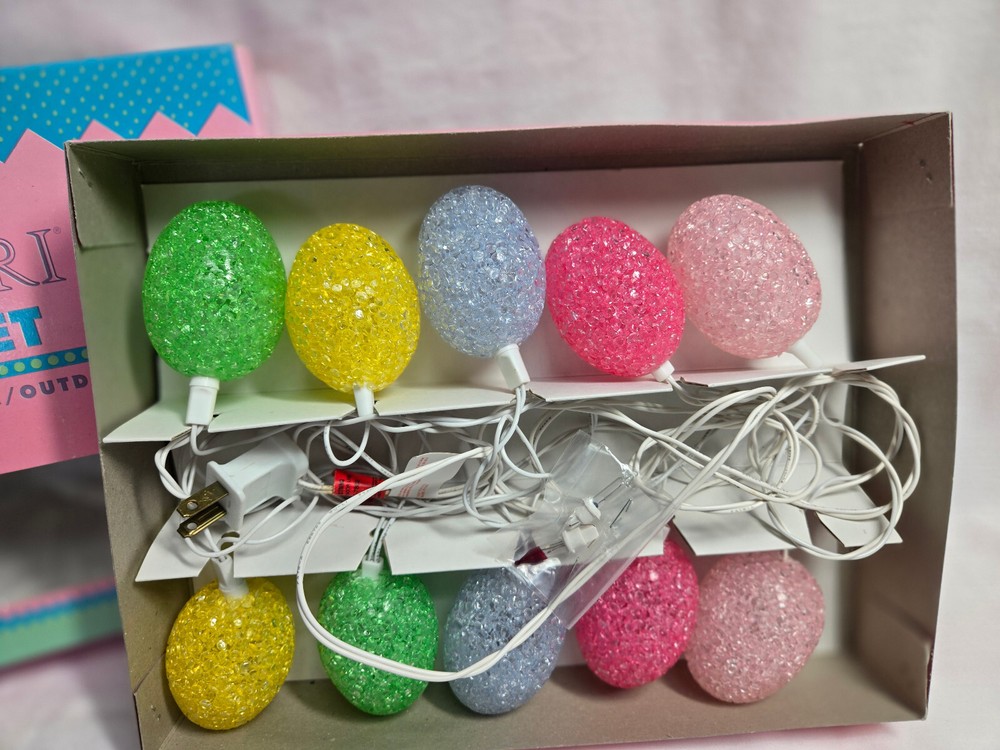 Silvestri Easter egg Light set-10 sparkle egg lights-good condition, tested