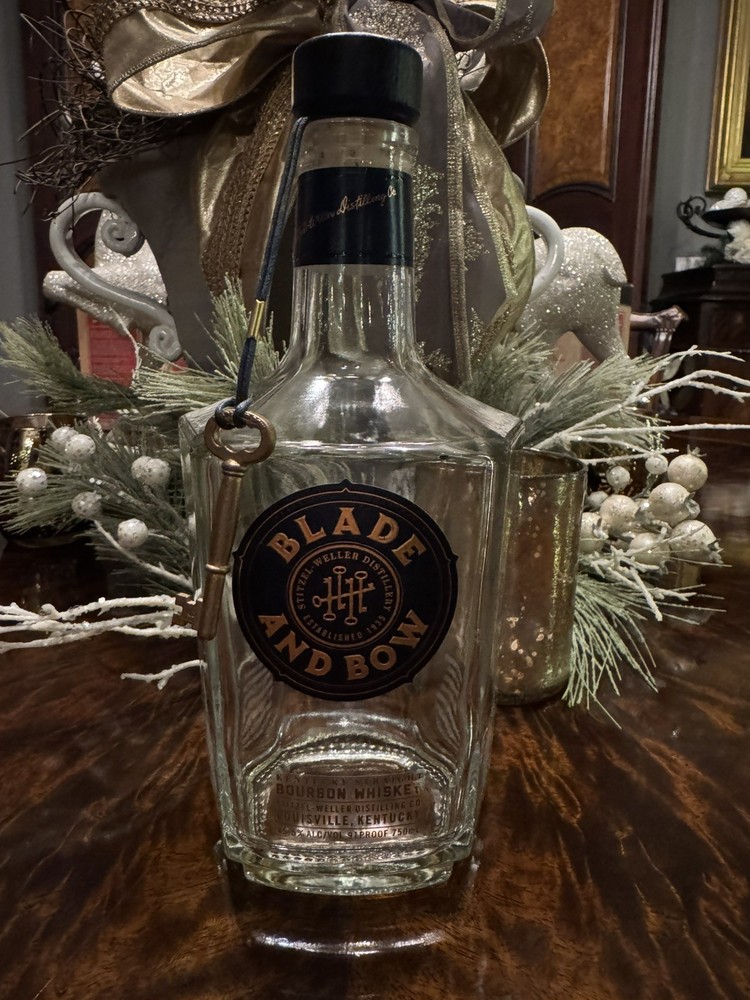 Blade And Bow Empty Whiskey Bottle 750mL With Key #3