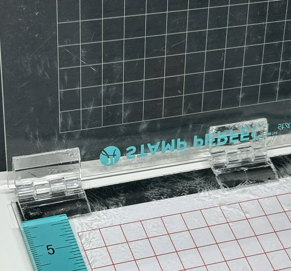 Hampton Art STAMP PERFECT Stamp Positioning Tool, 3 Magnets, Foam Insert