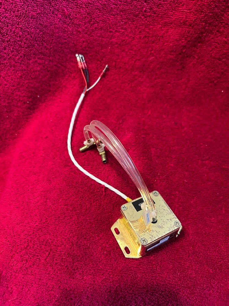 ELECTRONICS INTERNATIONAL PT-05DIFF VACUUM PRESSURE TRANSDUCER