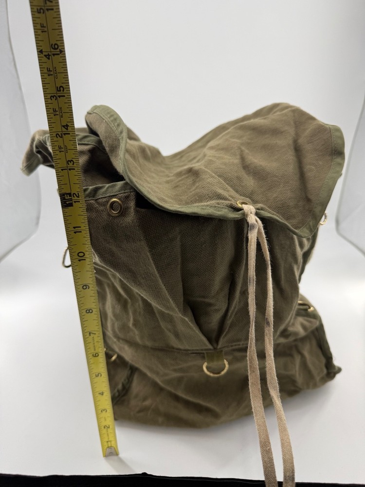 Vintage canvas army green backpack