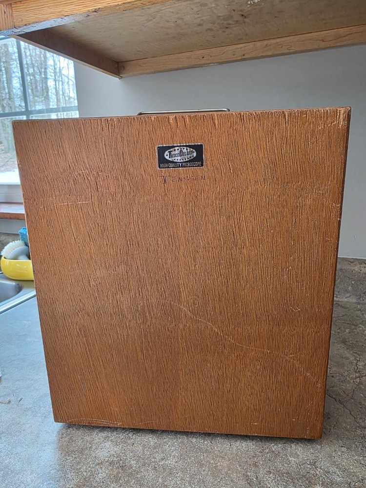 1966 Tasco microscope in original woodenbox