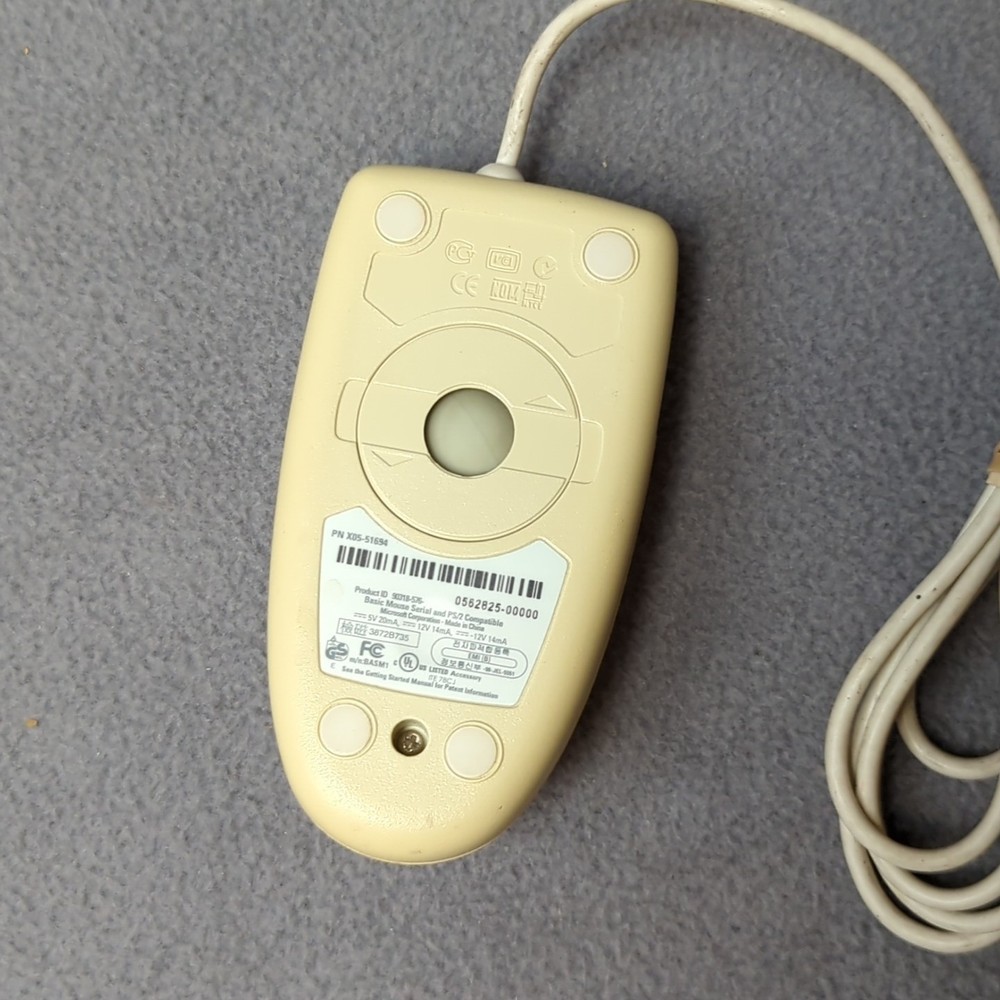 Vintage Microsoft 2 Button Basic Ball Mouse Serial and PS/2 Compatible X05-51694