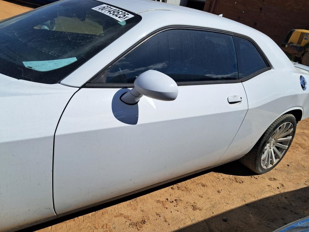Fuse Box Engine Compartment Fits 15 CHALLENGER 4774838