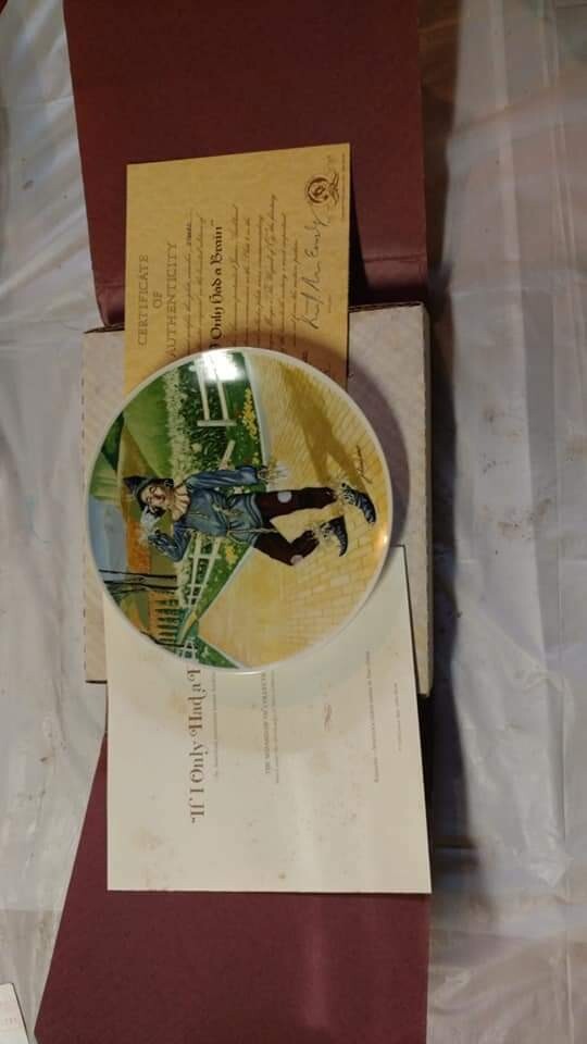 wizard of oz plate set