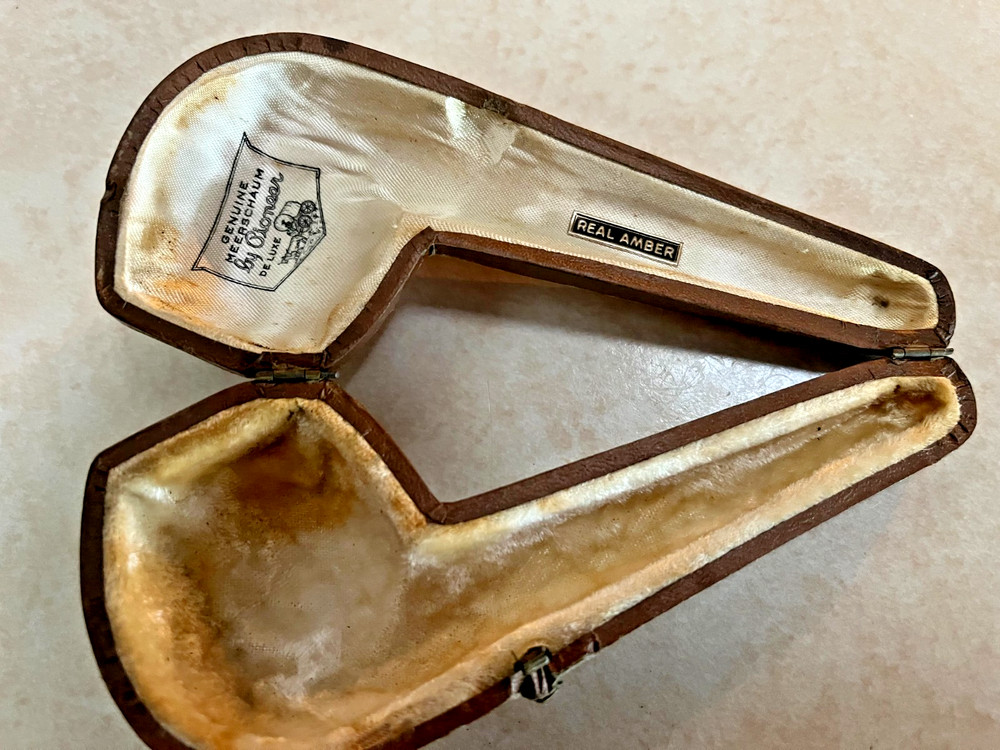 MEERSCHAUM TOBACCO PIPE CASE REAL AMBER